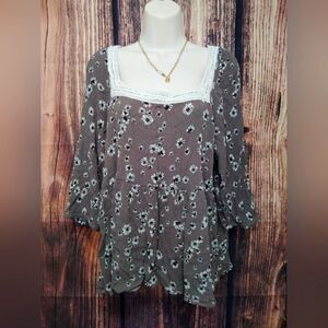 2for$25 Maurices Floral Brown Women's Top Size XXL